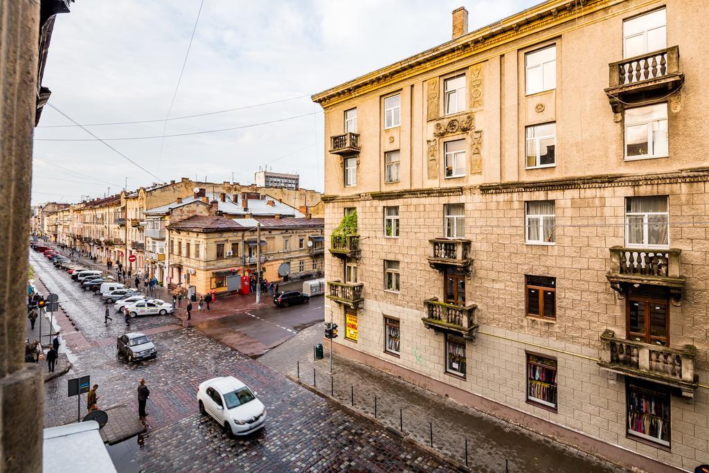 Avangard Kulisha 15 Apart Lviv Extérieur photo